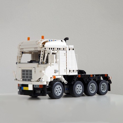 레고 테크닉 MOC-17197 8x4 Heavy duty truck 흰색 8x4 대형 트럭 호환 신제품 창작
