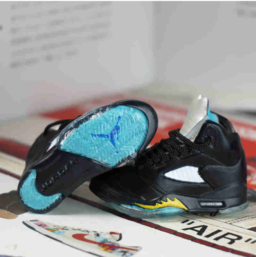 신발 미니어쳐 Nike Air Jordan 5 AJ5 5 black and blue MT-0281